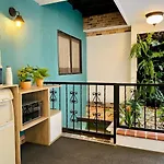 Casa Santafé - Coliving Hotel